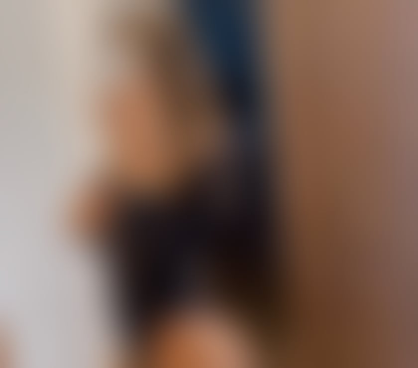 Trans Escorts Reading Reading Town Centre - Reading - Photos for Bella Big bum And big y boobs Brazilian hot 🔥