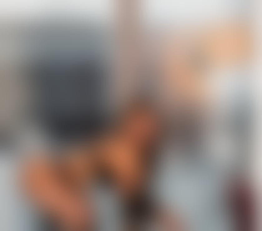 Trans Escorts Reading Reading Town Centre - Reading - Photos for Bella Big bum And big y boobs Brazilian hot 🔥