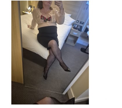 Escorts Salisbury Wiltshire - Photos for Your perfect goddess