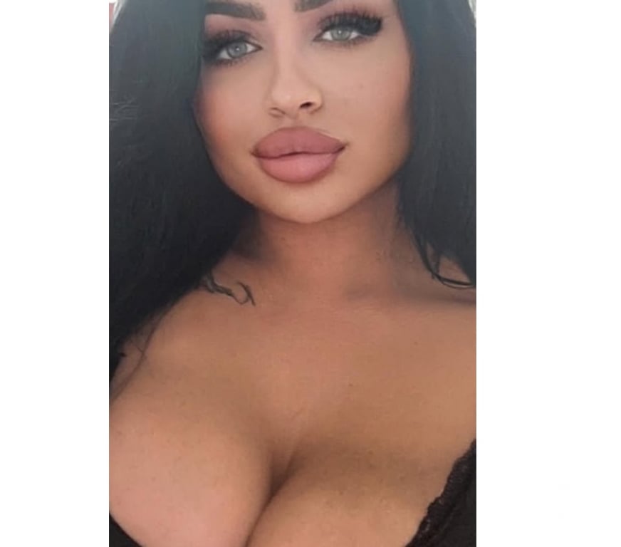 Escorts Merseyside Liverpool - Photos for SCOUSE TIFFANY INCALLS 🩵🩵🩵plus blonde Geordie girl