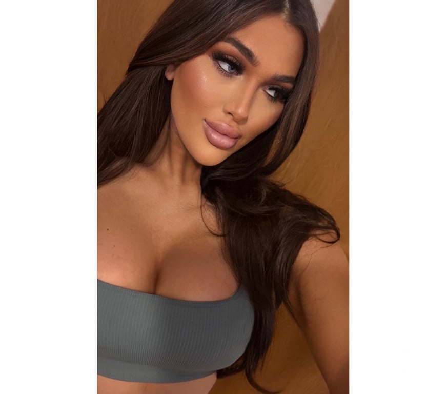 Trans Escorts Merseyside Liverpool - Photos for Content and video calls