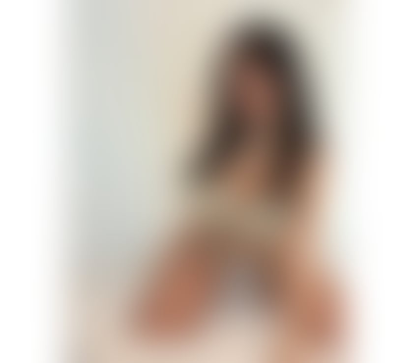 Escort Birmingham City Centre Birmingham - Photos for 🌟ANNA BRUNNETTE BACK IN TWON