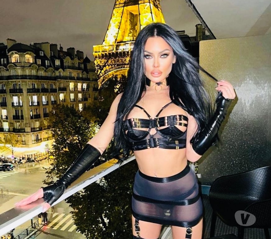 Escorts Hampshire Basingstoke and Deane - Photos for HOT MOMENTS WITH ABBEY🔞👅💯PLAYFUL BRUNETTE🔴