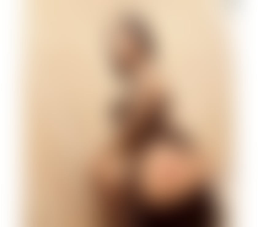 Escorts West London Hillingdon - Photos for Caroline Luxury Escort New in Town