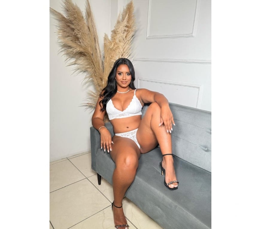 Escorts Leicestershire Leicester - Photos for MARCELA HOT GIRL 🇧🇷 GFE 🥰 BEST FRENCH KISS
