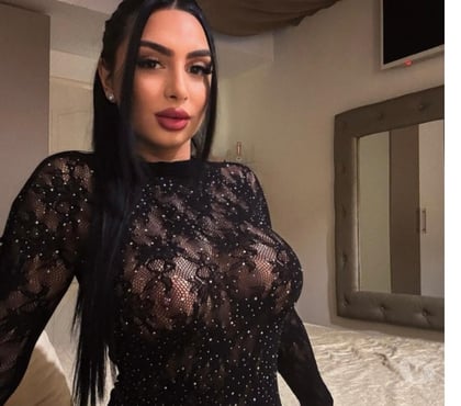 Escorts Maidenhead Windsor and Maidenhead - Photos for Caroline New Luxury Escort