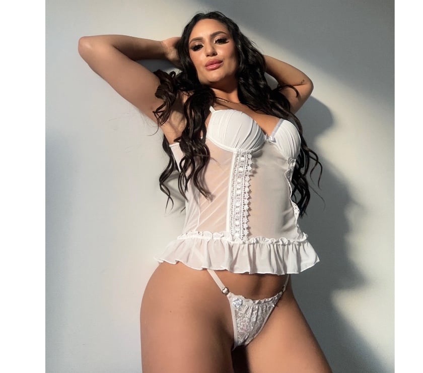 Escorts Wiltshire Swindon - Photos for Vick Brazil Girl 🇧🇷❤️
