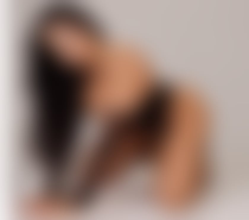 Escorts Wiltshire Swindon - Photos for Vick Brazil Girl 🇧🇷❤️