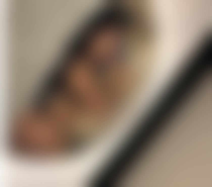 Escorts West Yorkshire Kirklees - Photos for Diana😘Curvy Body💯Hot and Horny🔞Call Me Now