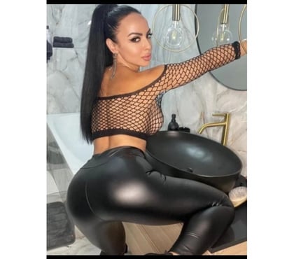 Escorts Hatfield Welwyn Hatfield - Photos for Jessy 🥵 hot brunette party just OUTCALL