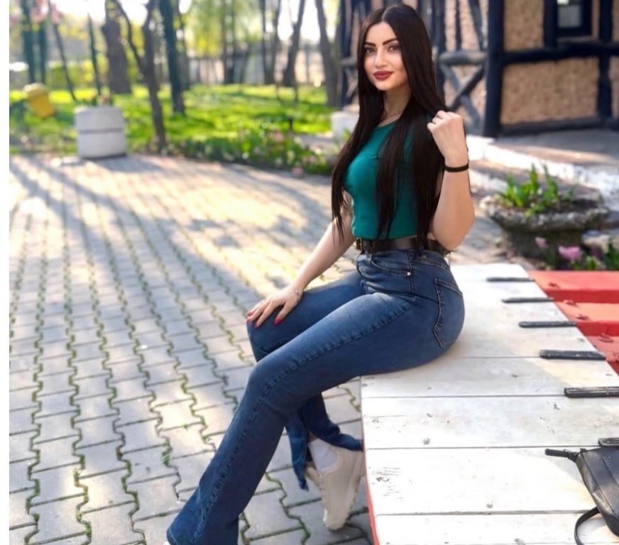 Escorts North London Enfield - Photos for NEW IN TOWN INCALL AND OUTCALL