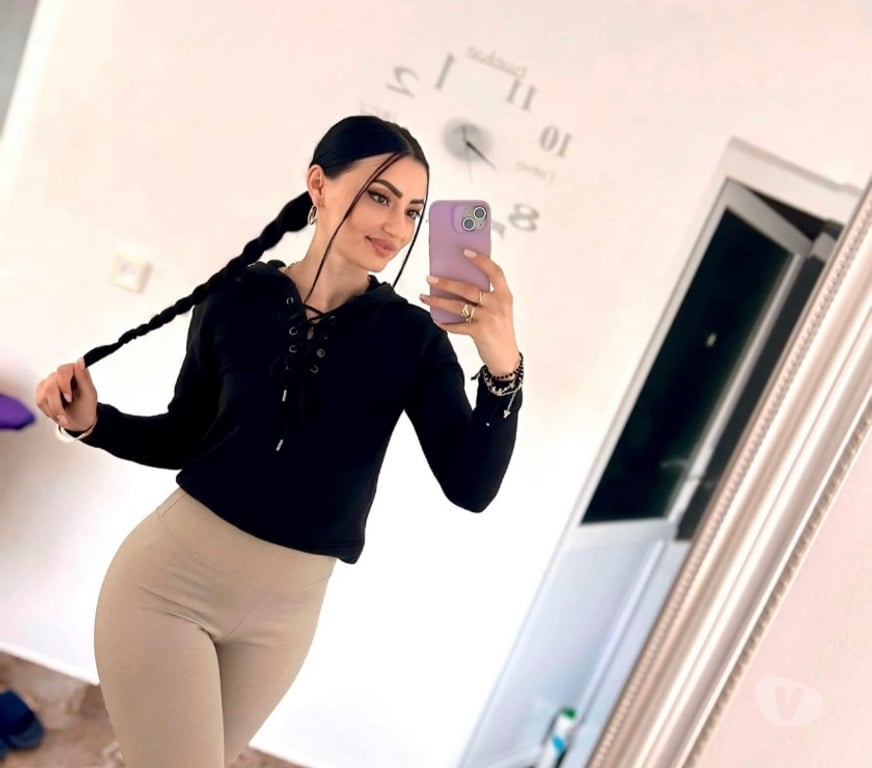 Escorts North London Enfield - Photos for MAYA Marylebone top