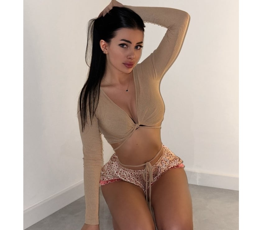Escorts Bristol Bristol City Centre - Bristol - Photos for Brunette reall just arrived ❤️ no rush 😘