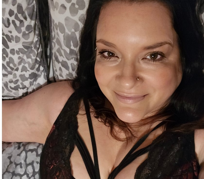 Adult Entertainment Greater Manchester Bolton - Photos for Video Calls, Pics, and Content