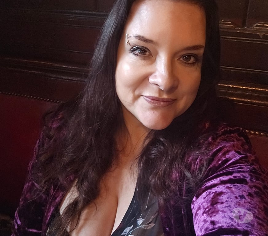 Adult Entertainment Greater Manchester Bolton - Photos for Video Calls, Pics, and Content