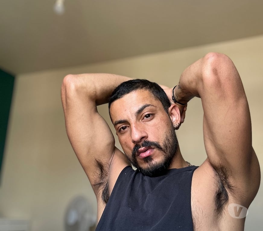 Gay massage West Midlands Birmingham - Photos for Hardy hard top active 247 07884253112