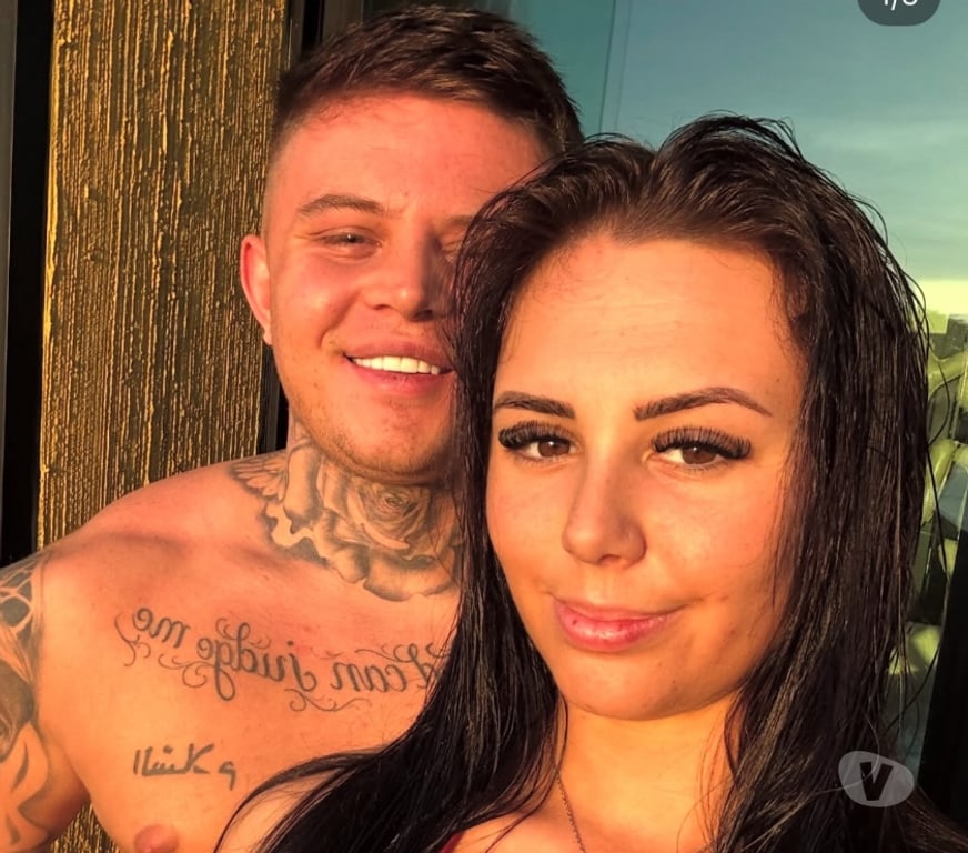 Adult Entertainment Greater Manchester Manchester - Photos for WEBCAM COUPLE 🍆 - Special offers on our video content too