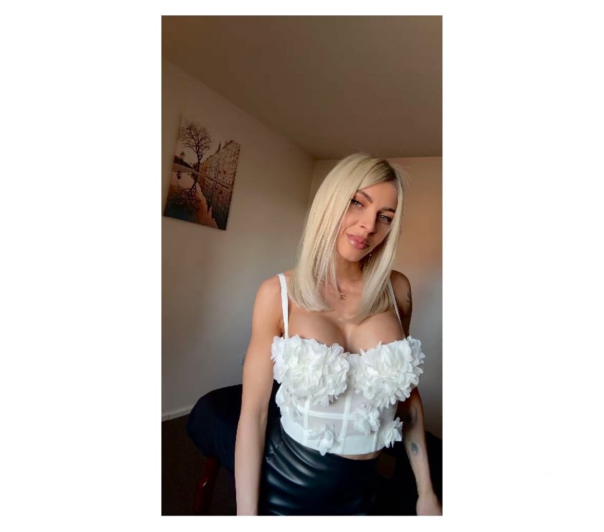 Escorts West Yorkshire Leeds - Photos for New number 💆🏻‍♂️ Full body massage by Mia ❤️