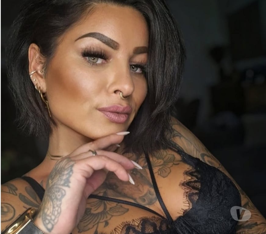 Escorts West Midlands Walsall - Photos for Crina milf gfe owo and kiss include price party gril