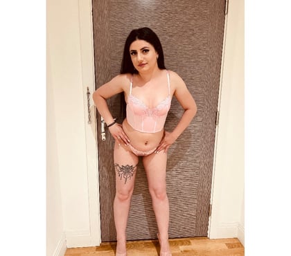 Escorts and Massages Stratford East London - Photos for 🔥🔥🔥🔥AMIRA🔥HOTT🔥🔥🔥