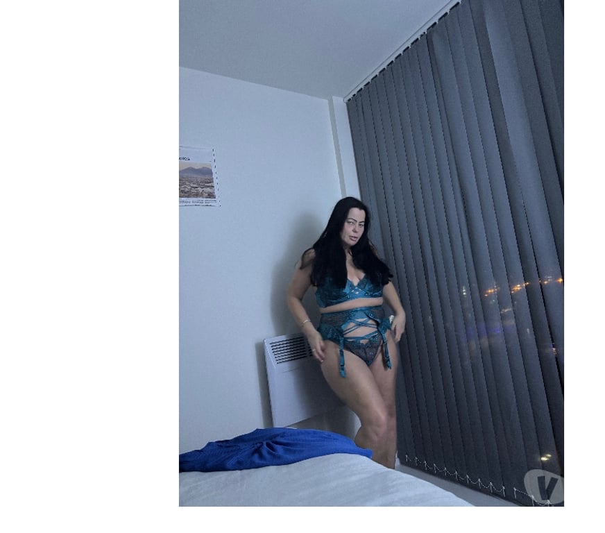 Escorts Nottinghamshire Nottingham - Photos for Curveyhot English brunette