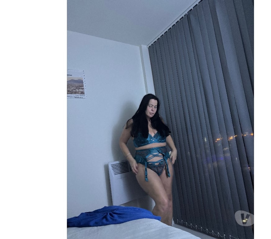 Escorts Nottinghamshire Nottingham - Photos for Curveyhot English brunette