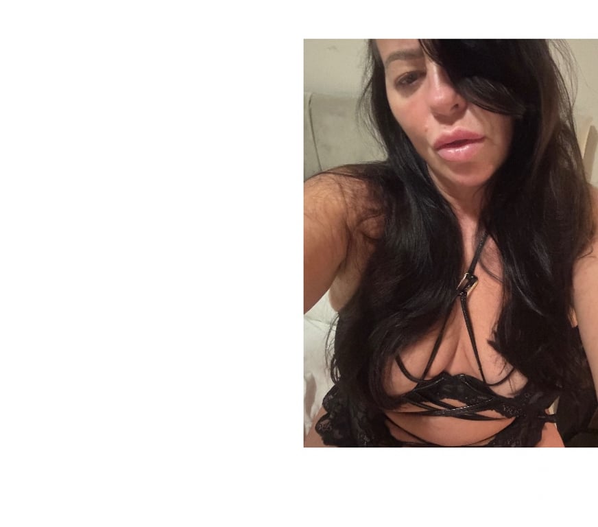 Escorts Nottinghamshire Nottingham - Photos for 🩷🩷pretty🩷🩷 English brunette🩷🩷