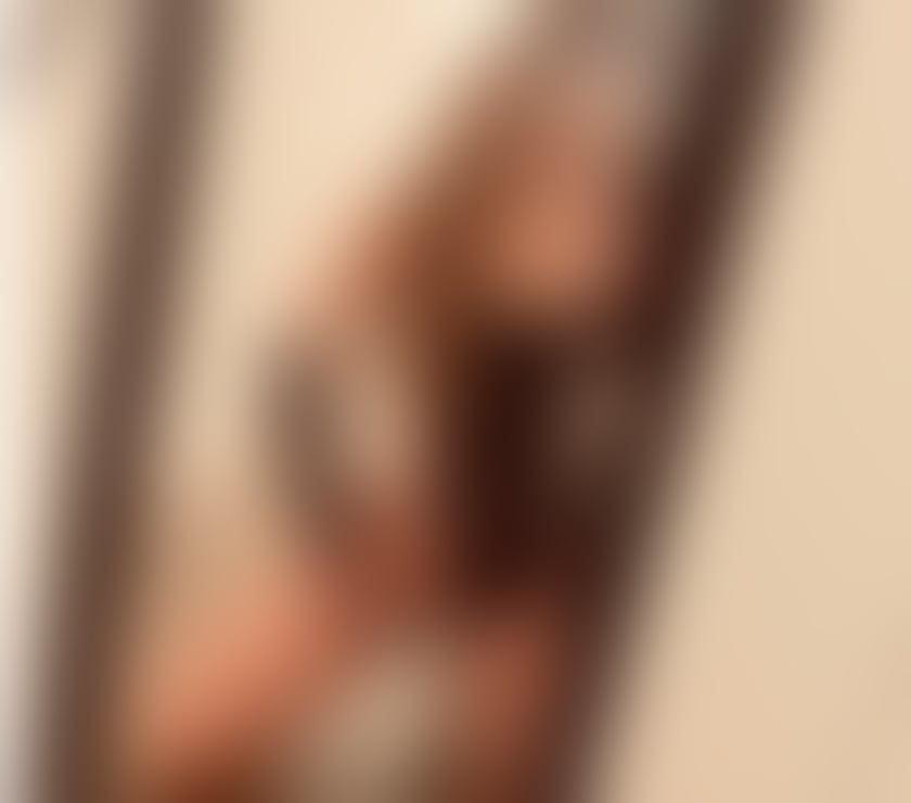 Escorts West Yorkshire Leeds - Photos for Erotic massage by Vanessa