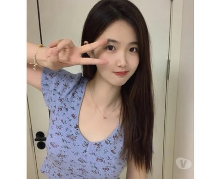 Escorts Walsall Town Centre Walsall - Photos for ✨💓Size 6 is a small baby 💓✨