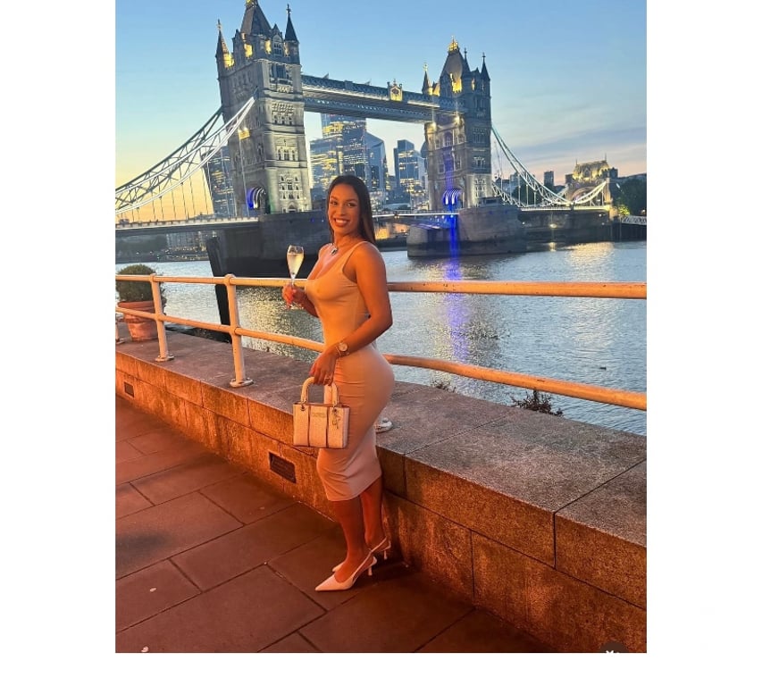 Escorts West London Acton - West London - Photos for 🌹LUNA💘 🇧🇷 Brunette ❤️New in area