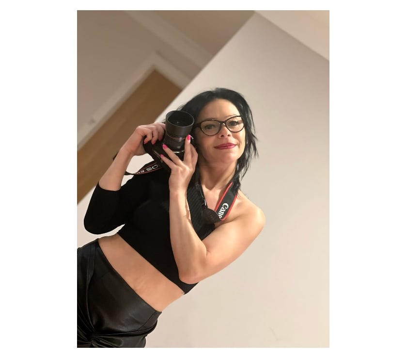 Escorts North West London Hendon Central - North West London - Photos for Hello back in area amira