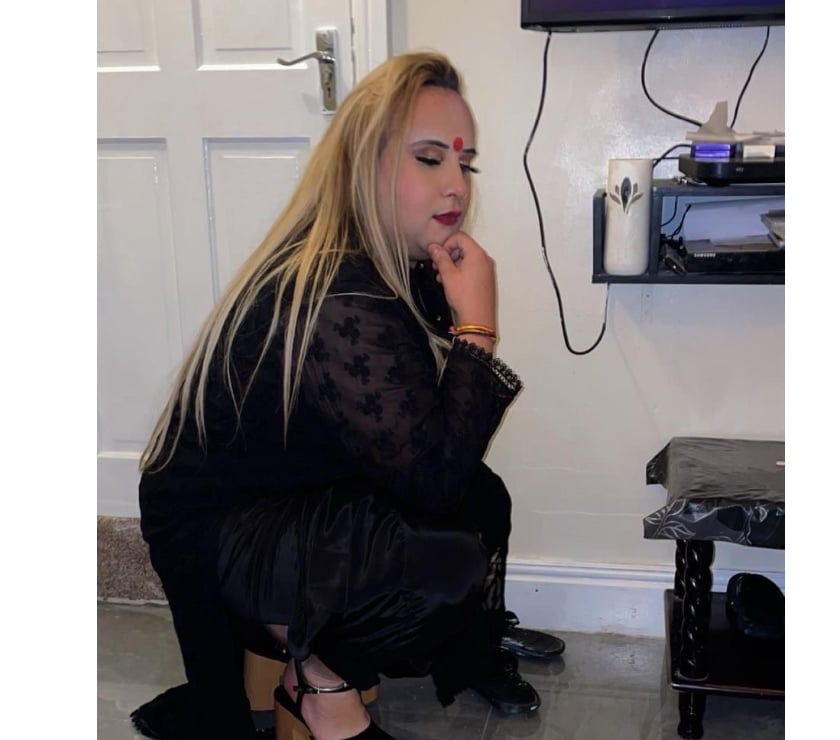 Transsexual Aston Birmingham - Photos for Priya khalifa 07459 115057 active party girl 247