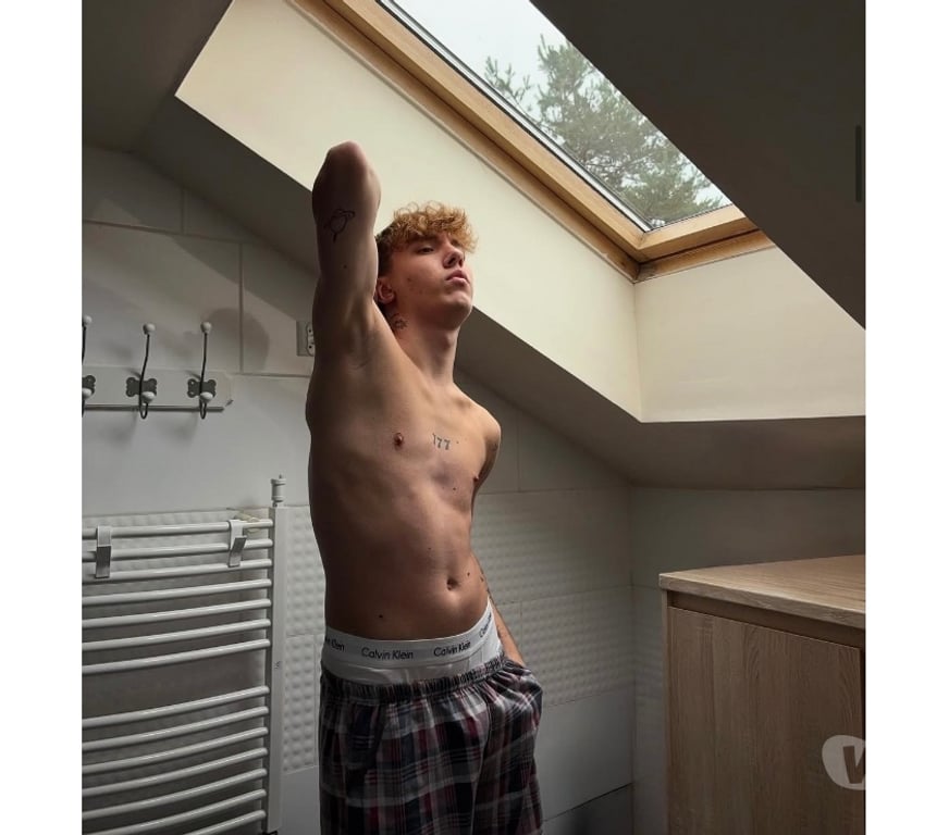 Gay massage Glasgow Glasgow City Centre - Glasgow - Photos for Raull call me outcall