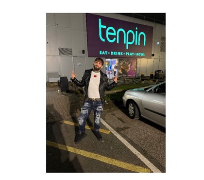 Photos for Hello, I'm waiting for you to call me.