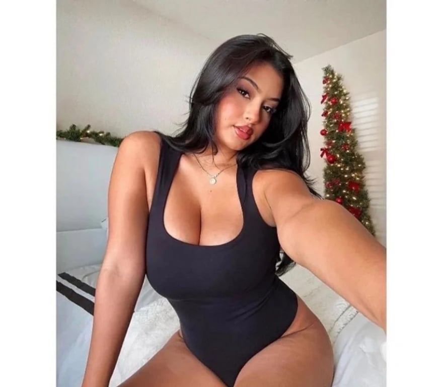 Escorts Greater Manchester Manchester - Photos for 💯 REAL!! Gfe . Owo. 🫦🥂Party girl🫦