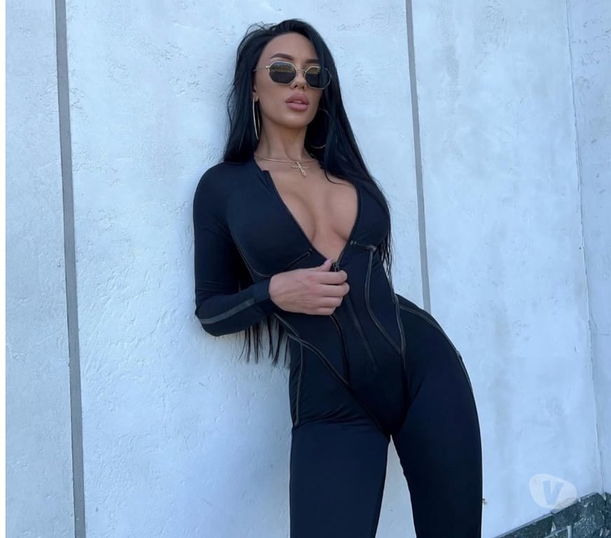 Escorts South West London Tooting - South West London - Photos for HOT BRUNETTE FOR OUTCALL 🖤