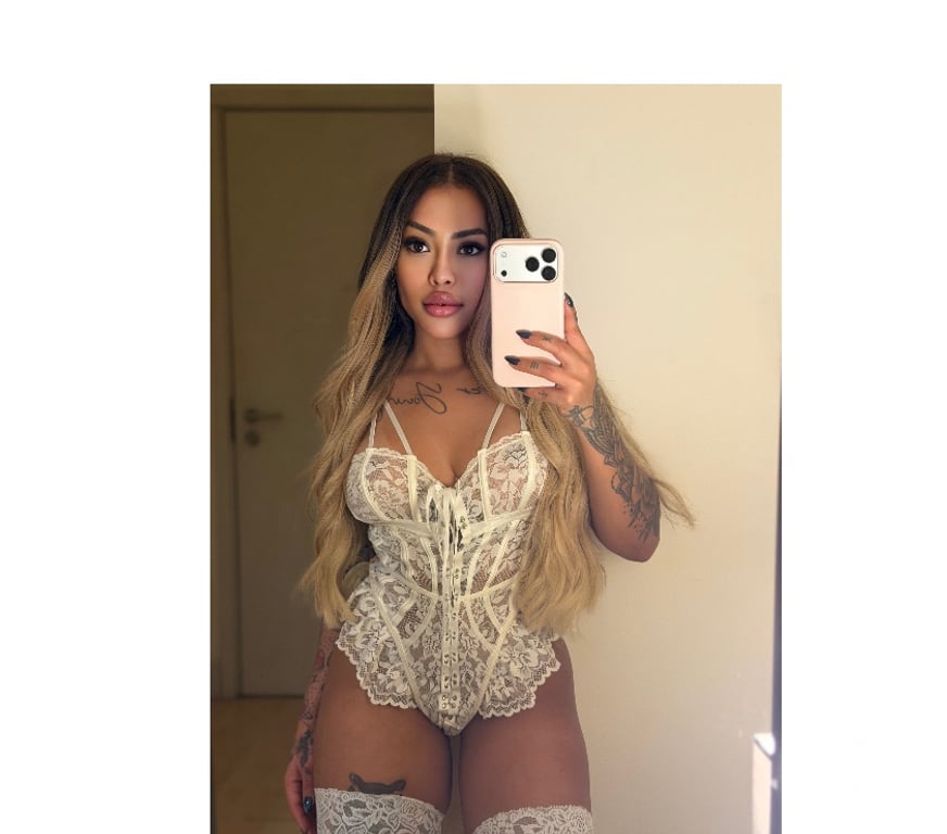 Escorts Greater Manchester Manchester - Photos for Therapist and real girlfriend