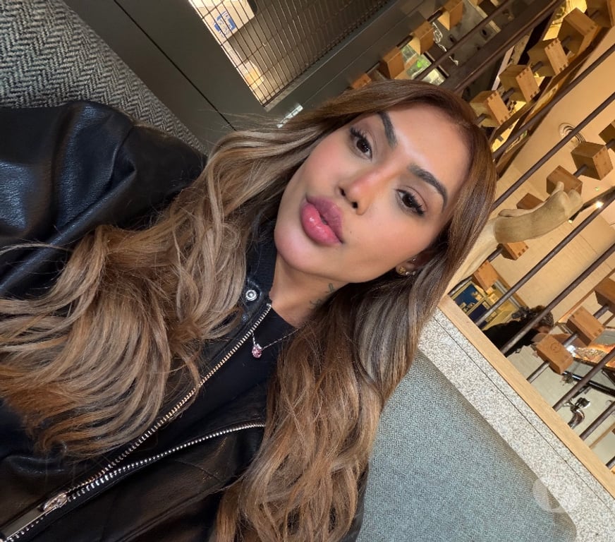 Escorts Greater Manchester Manchester - Photos for Premium Tantric Massage Experience with Monique