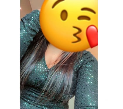 Escorts Bradford City Centre Bradford - Photos for Asian apni Pakistan girl 😍😍 now in Bradford