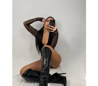 Escorts and Massages Norwich City Centre Norwich - Photos for HELEN TOYS PARTY GIRL