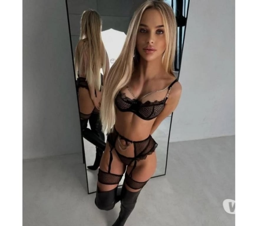 Escorts Norfolk Norwich - Photos for Amira PARTY GIRL Incall&Outcall