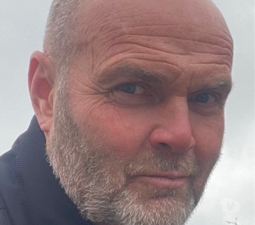 Escorts Warwickshire Nuneaton and Bedworth - Photos for Discreet services for ladies by mature man 24 7
