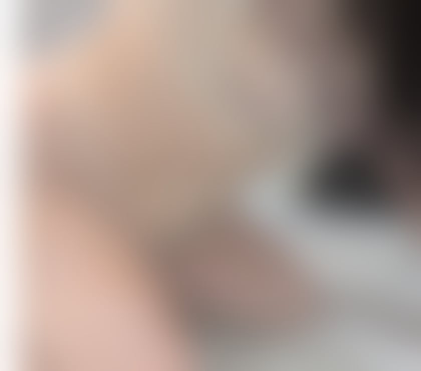  Escorts & Erotic Massage Heathrow Hillingdon - Photos for Title : 100% British, fun-sized babe with blue eyes