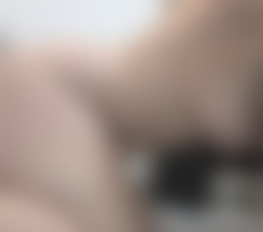 Escorts West London Hillingdon - Photos for Title : 100% British, fun-sized babe with blue eyes