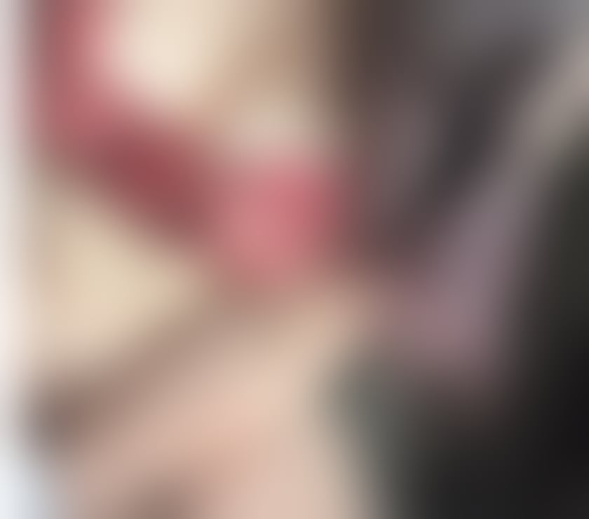 Escorts West London Hillingdon - Photos for Title : 100% British, fun-sized babe with blue eyes