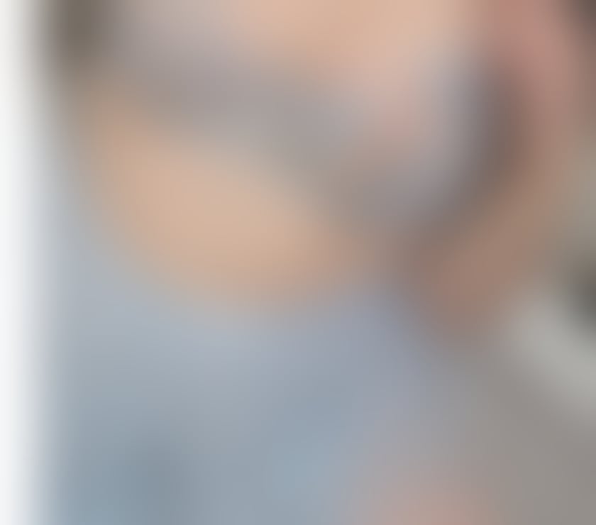 Escorts West London Hillingdon - Photos for Title : 100% British, fun-sized babe with blue eyes