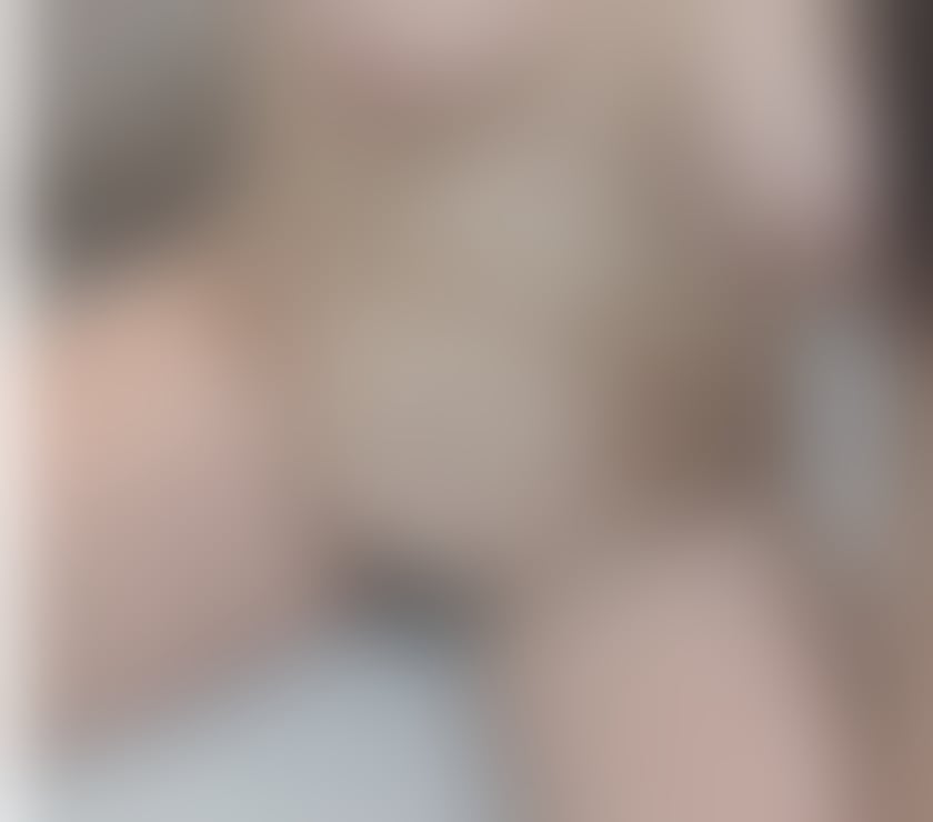 Escorts West London Hillingdon - Photos for Title : 100% British, fun-sized babe with blue eyes