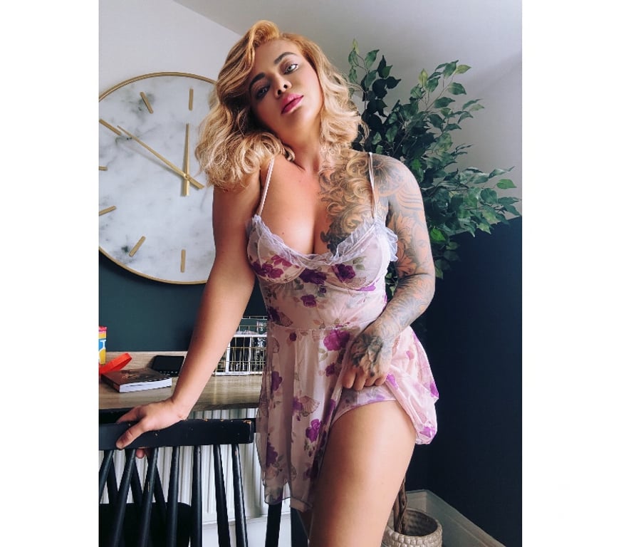 Escorts Leicestershire Leicester - Photos for Brazilian hot girl best owo💦🔥massage profissionais