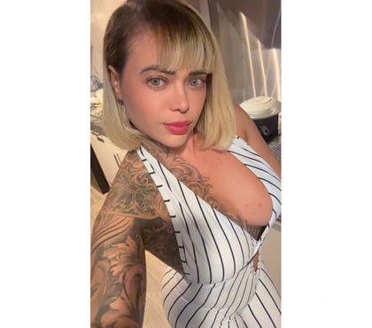 Photos for Bella greenss Last day in the city💦