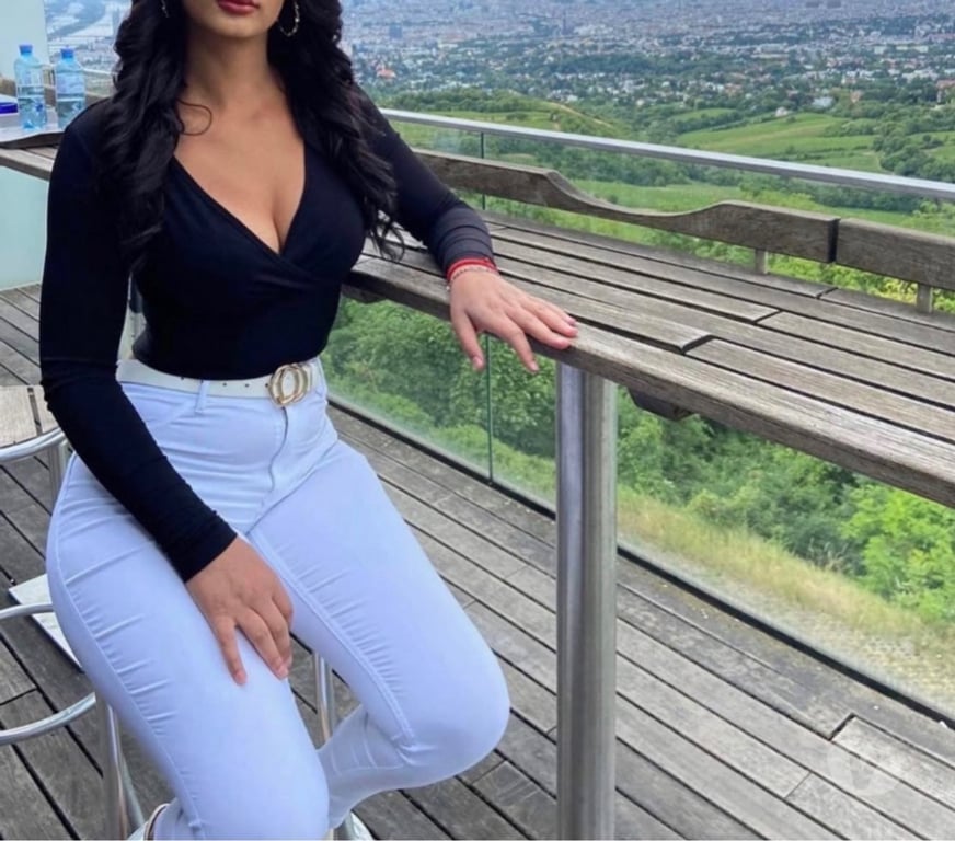 Adult Entertainment Shropshire Bromley - Shropshire - Photos for Hey Guys Its Zara Call Me 07386821893 🥰❤️